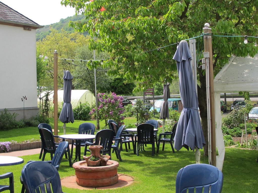 Weinhof Michael Morbach Hotel Zeltingen-Rachtig Ruang foto